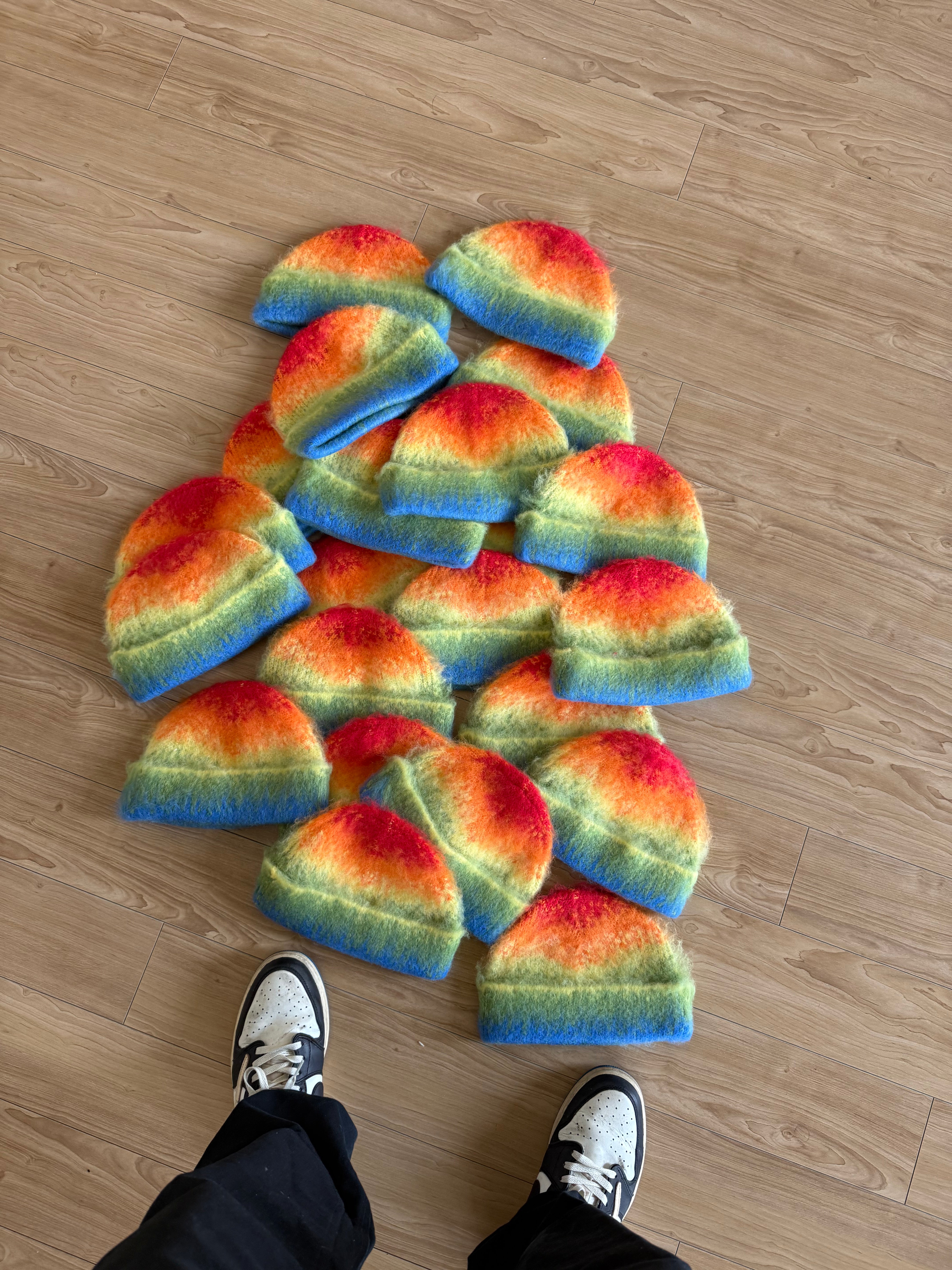 MOHAIR COLOR WHEEL BEANIE